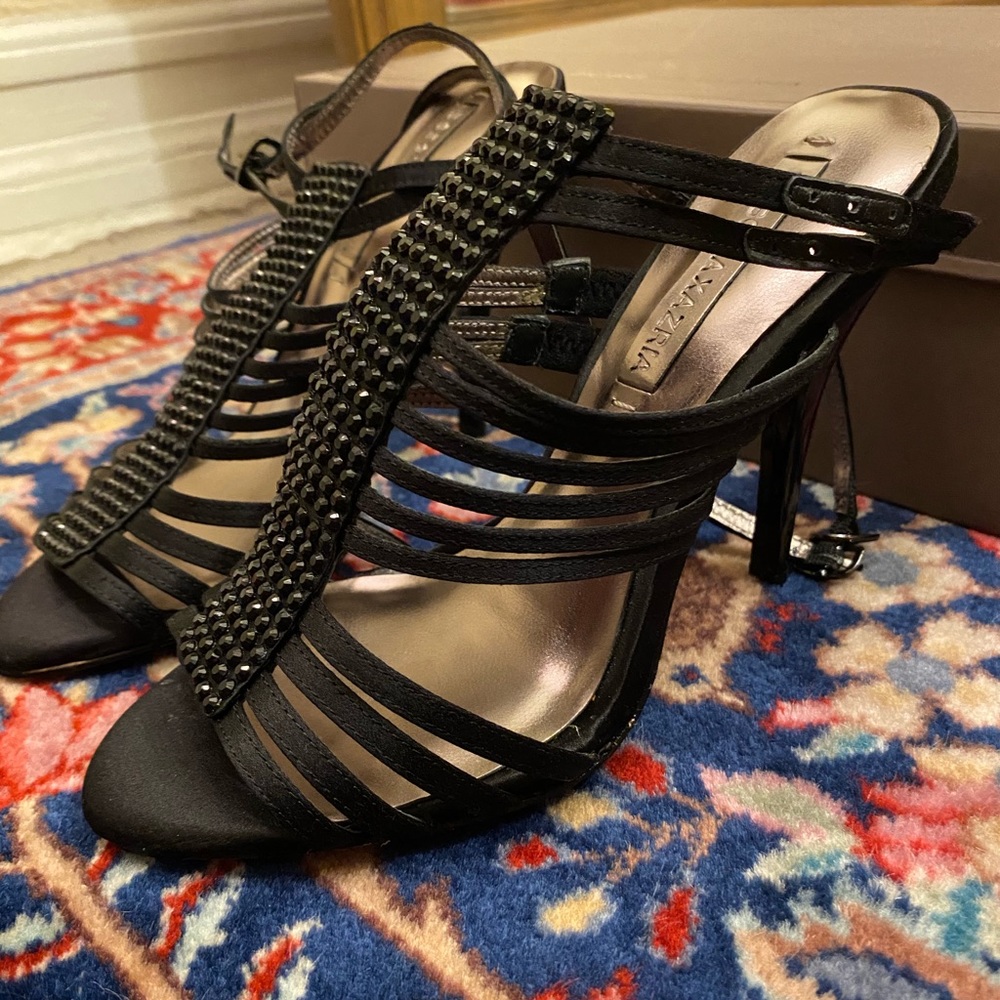 BCBG Heels - Picture 2 of 4